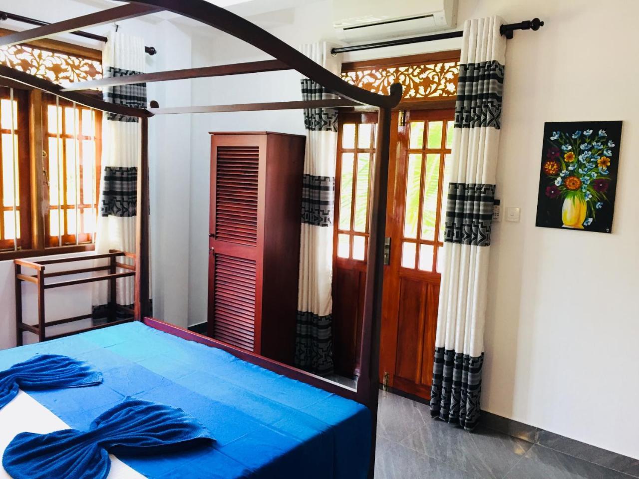 Sanjula Apartments Хиккадува Экстерьер фото